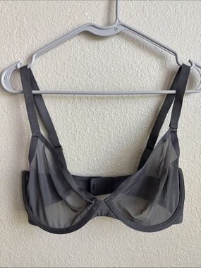 CUUP Dark Grey The Plunge Bra size 32F
